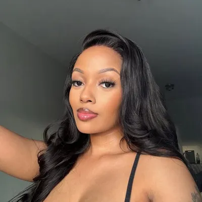 Tyra Molosi profile