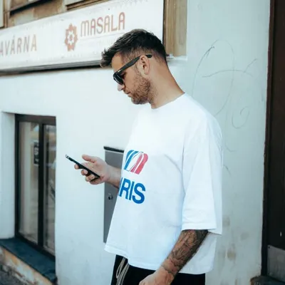 Chris Thesen profile