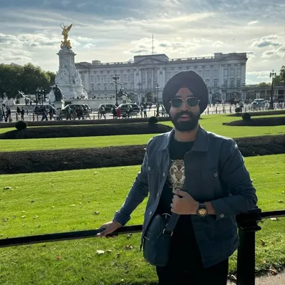 Adv. Udaiveer Singh Bindra profile