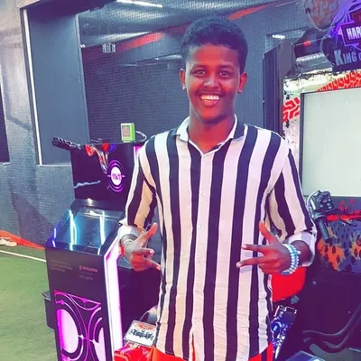 Shaakir Mohamed Hassan profile
