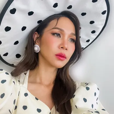 Paweenut Pangnakorn profile
