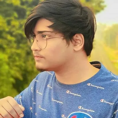 Ujjwal Uttam profile