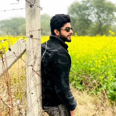 Usman Ansari profile
