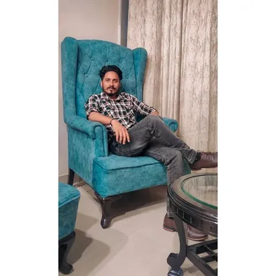 ᴍ®. _ꜱʜᴀʜʀᴜᴋʜ 👑 | شاہ رخ profile