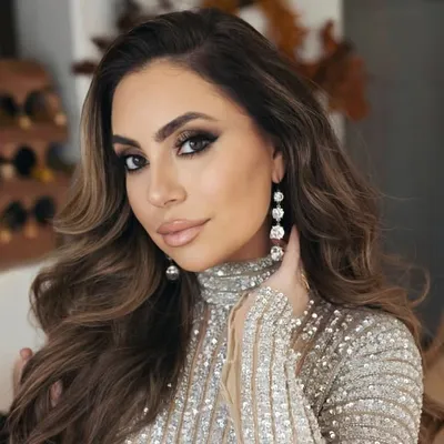 Uldouz Wallace profile