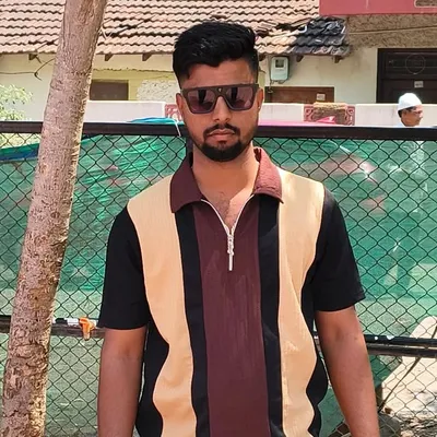 ๐UMAIR.-18๐ profile