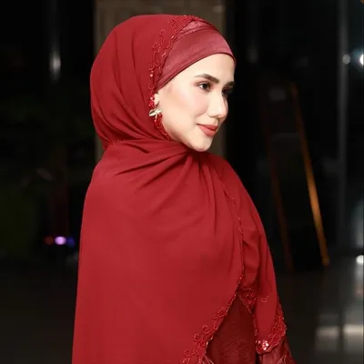 ءُمَيرَا profile