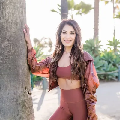 Uma Naralkar (OmWithATwist) profile