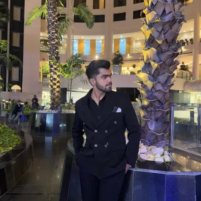 Umang Ratra profile