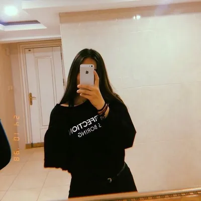 Ne_bitna_mala😘 profile