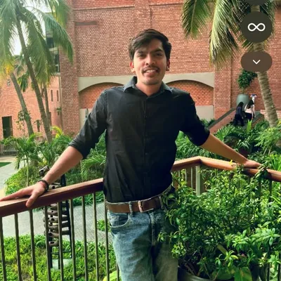 Akash Nanda profile