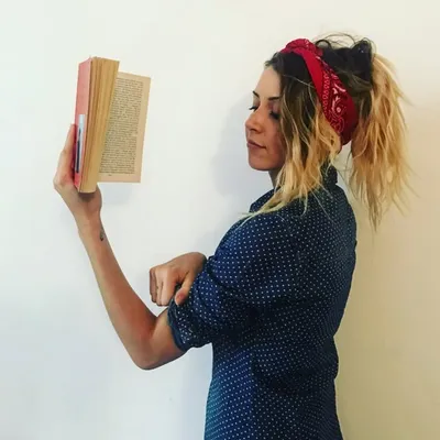 UnderMySkin profile