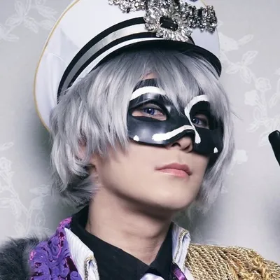 __(アンダーバー) profile