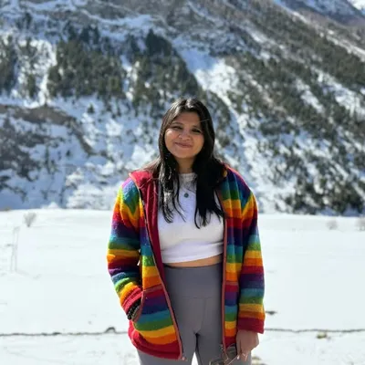 Saloni | unfinishedtravels profile