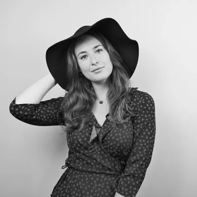 Caroline profile