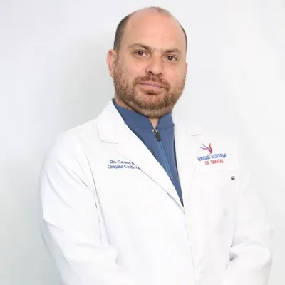 Unidad Vascular de Caracas | varices | pie diabético | profile