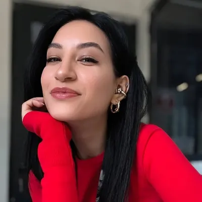 Tuğba 🪞🐨 profile