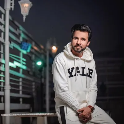 Upesh V Jangwal profile