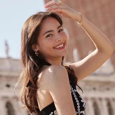 Yaya Urassaya Sperbund profile