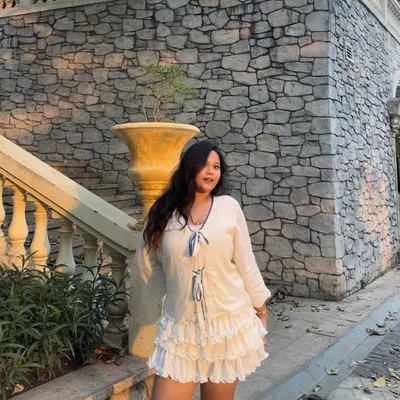 priyanshi🥐 profile