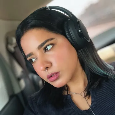 Uroosa Khan profile