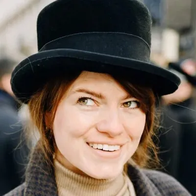 Лера. Сентиментальный предприниматель profile