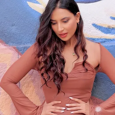 Urvashi Sharma profile