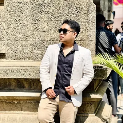 Utkarsh Deomore. profile