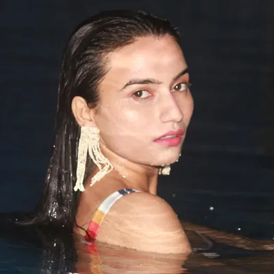 उत्प्रेक्षा profile