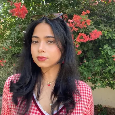 Uttrankshi Shekhawat profile