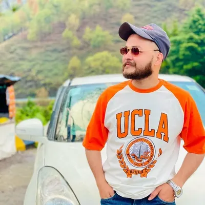 U V Raza Khan profile