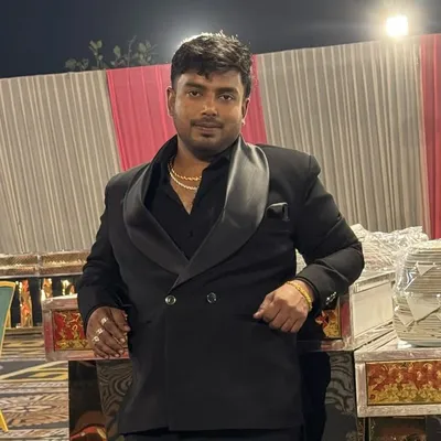 uwais malik profile
