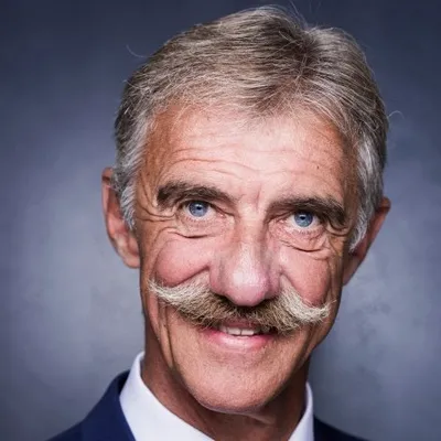 Uwe Junge profile