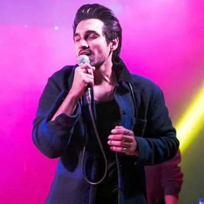 Uzair Jaswal profile