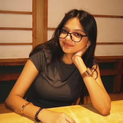 Uzma profile