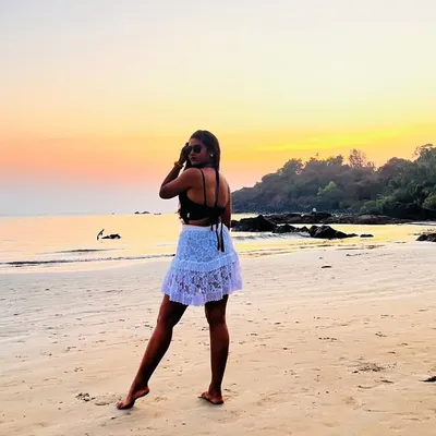 vacationer vaishu profile