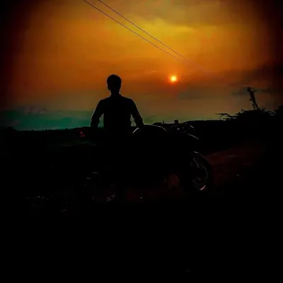 Vaibhav taral ๐ profile