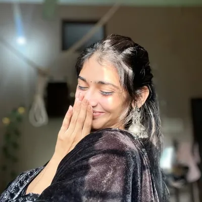 Vaishali dubey profile