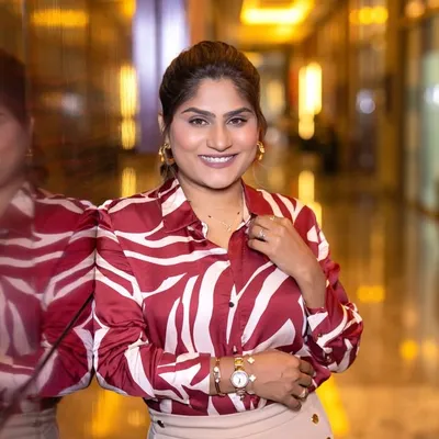 𝐕𝐚𝐢𝐬𝐡𝐚𝐥𝐢 𝐏𝐚𝐰𝐚𝐫 | Bridal & Celebrity Makeup Artist