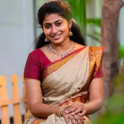 VAISHNAVI ARULMOZHI ๐ซ profile