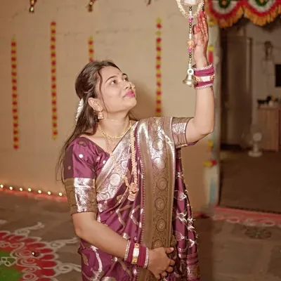 Vaishnavi take Pawar profile