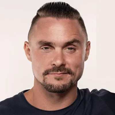 Val Yakovchik profile