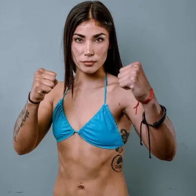 Valeria “Foxy” Ramírez 🦊 profile