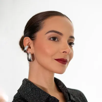 Valeria Homberger profile