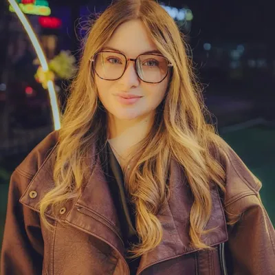 Valentina Llanos profile
