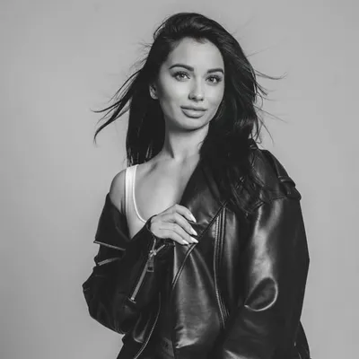 Valentina profile