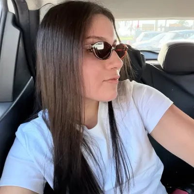 Vale Villafaña profile