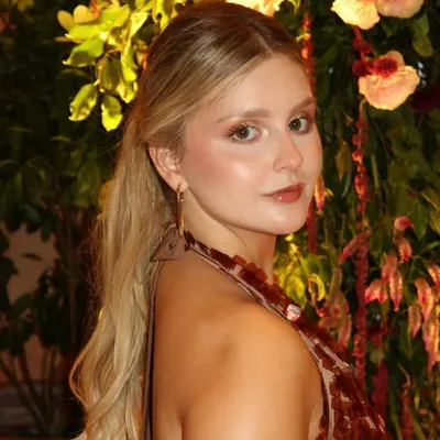 Valentina María | Fashion & Beauty profile