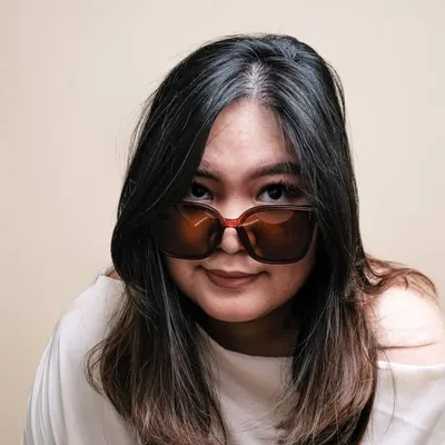 Valerie Zein profile