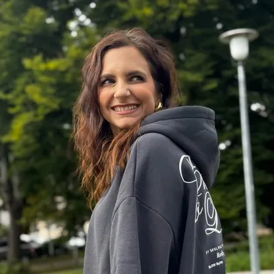 Valentina Gallo • Comedy & Books profile